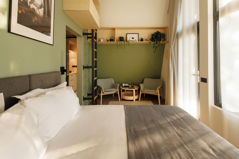 Bedroom 3, RECONNECT GLAMPING, Stulpicani