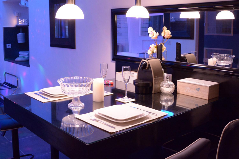 Food & Drinks, Appart' Spa et Sauna Privatif Au Cœur De Beaune, Côte-d'Or
