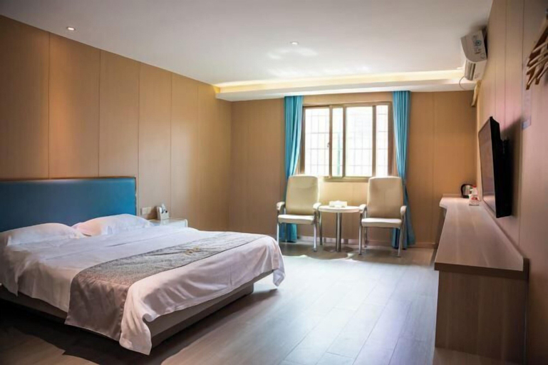 Bedroom 7