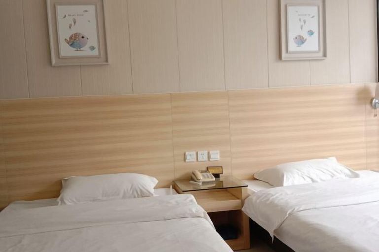 Bedroom 6