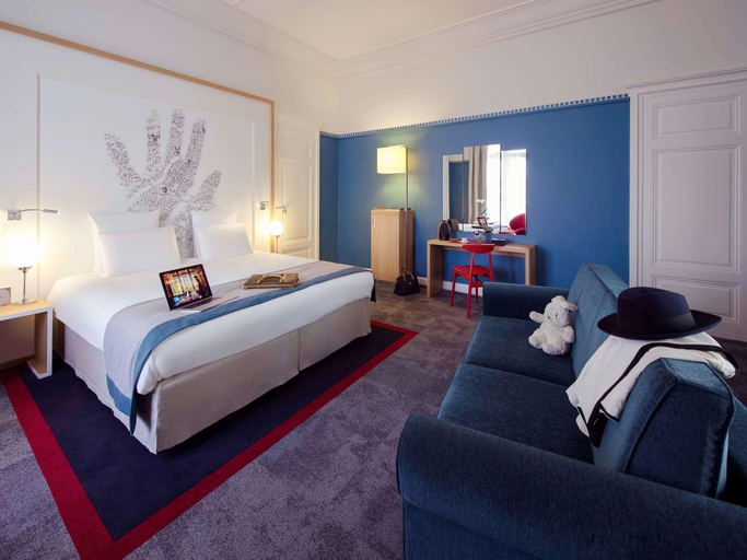 Bedroom 2, Mercure Lyon Centre Château Perrache hotel, Rhône