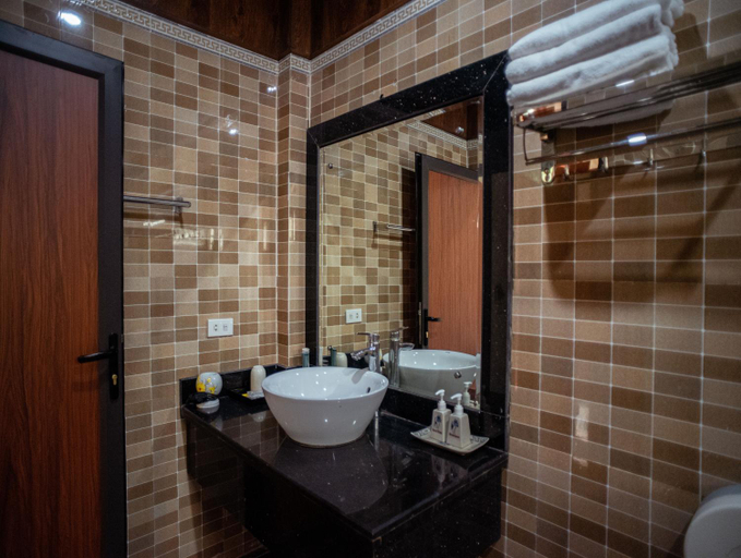 Bathroom 5, La Belle Vie Tam Coc Homestay, Hoa Lư
