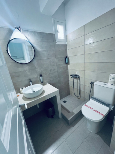 Bathroom 5, Petradi Hotel, South Aegean