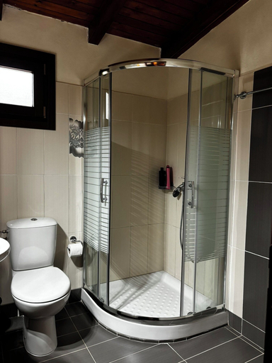Bathroom 5, Ta livadia, Thessaly