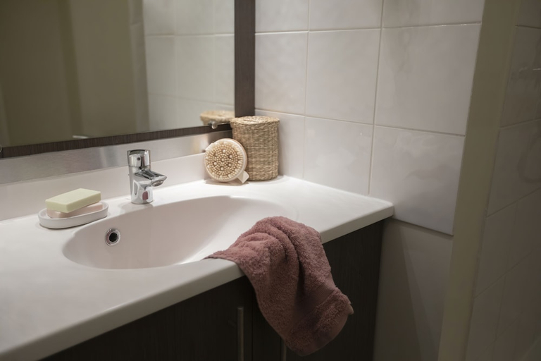 Bathroom 3, Adagio Access Orleans, Loiret