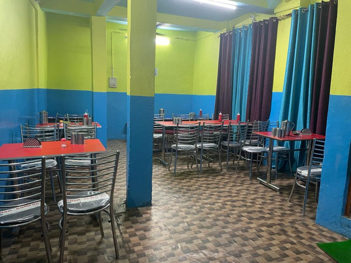 Food & Drinks, Goroomgo Hotel Nain Karan Uttarkashi, Uttarkashi