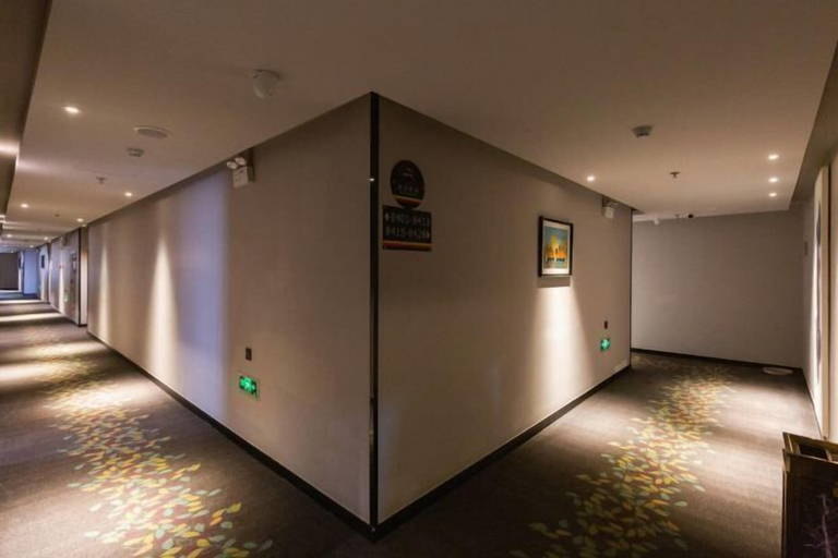 Others 4, Super 8 Hotel (Suzhou Jinfeng Road Subway Station Yushan Road), Suzhou