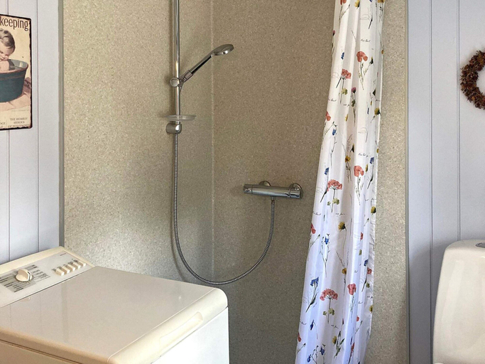 Bathroom 4, 4 Person Holiday Home in Nykobing M, Morsø