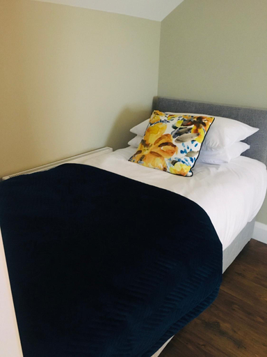Others 4, Doolin Village Accomodation