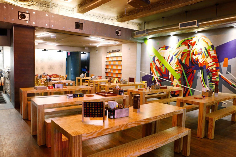 Food & Drinks 5, Pod 51, New York