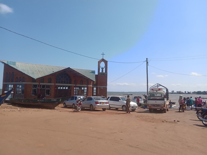 Exterior & Views 2, Mowicribs Hotel & Spa, Entebbe
