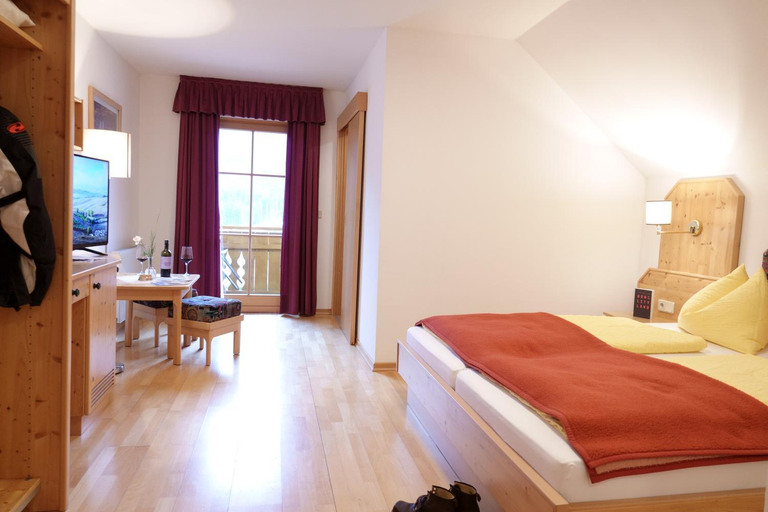 Bedroom 2, Hotel Malteinerhof, Spittal an der Drau