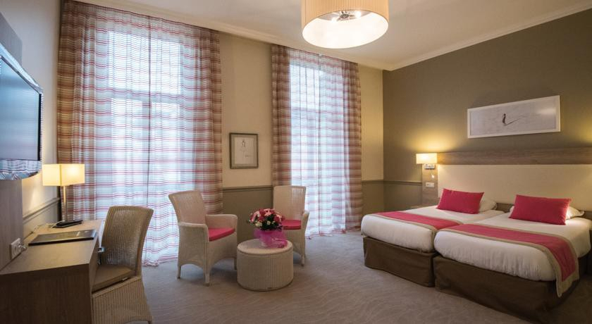 Bedroom 3, Royal Westminster, Alpes-Maritimes