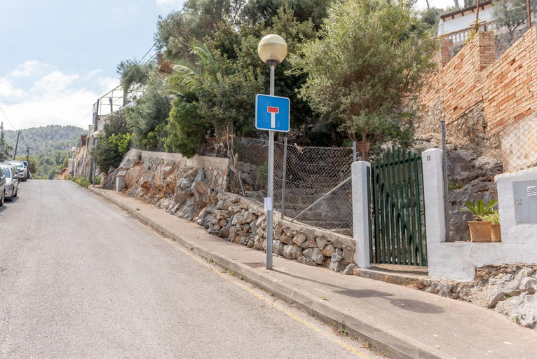 Others 3, Can Joi, Baleares