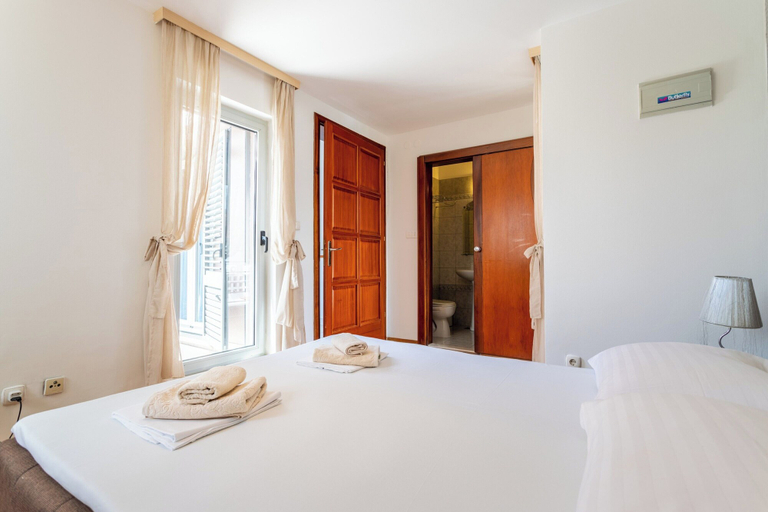 Bedroom 3, Villa Violeta 3 min walk to the beach, Split