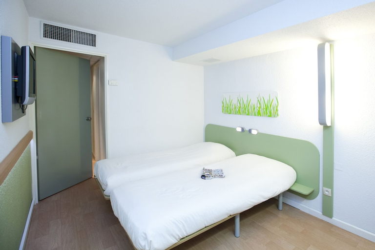 Bedroom 2, Ibis Budget Marseille Vieux Port, Bouches-du-Rhône