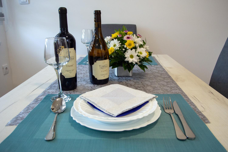 Others 3, M&A Apartmani, Irig