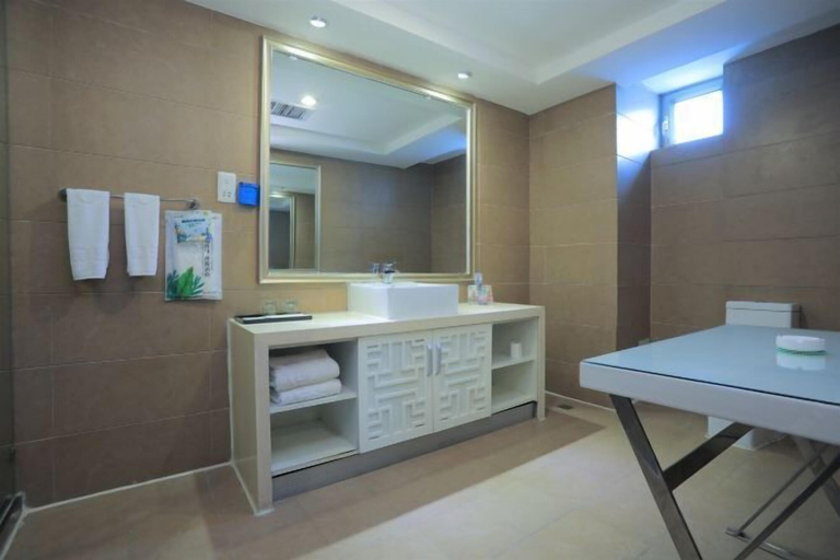 Bathroom 3, Xinmei Hotel (Urumqi Hongshan Branch), Ürümqi