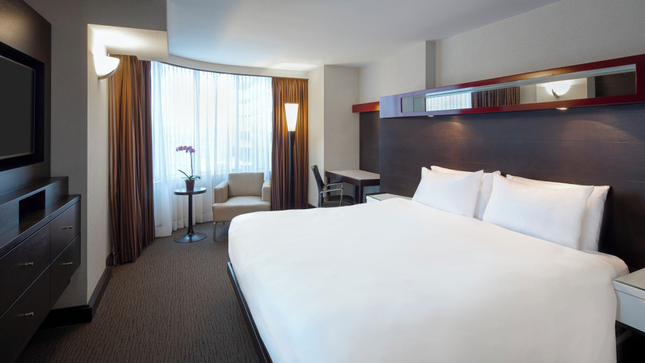 Bedroom 4, Hyatt Regency Toronto, Toronto