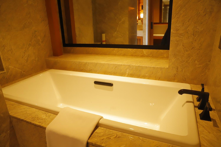 Bathroom, Jinmao Pureal Mountain Liiang,a member of Design Hotels, Lijiang