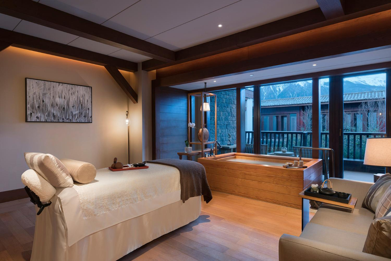Bedroom, Jinmao Pureal Mountain Liiang,a member of Design Hotels, Lijiang