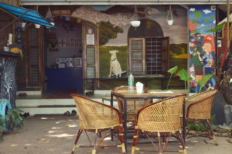 Food & Drinks 3, Santa Maria hostel, Ernakulam