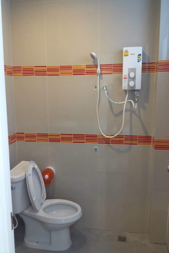 Bathroom 4, The Room Apartment, Nang Rong