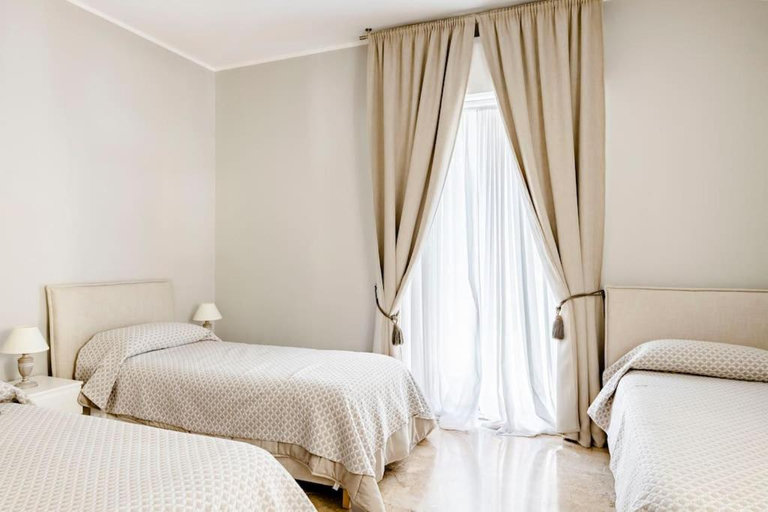 Others 5, BB SUITE Siracusa, Syracuse