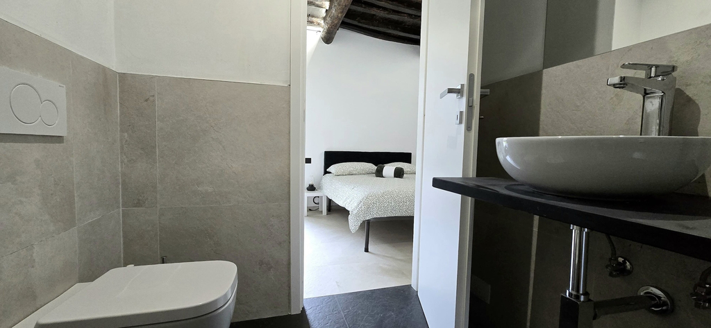 Bathroom 2, Secret Garden Suite- Bluchalet, La Spezia