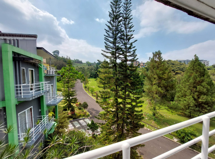 Exterior & Views 5, Villa Kota Bunga 4BR with Pool by Rachel Property, Cianjur