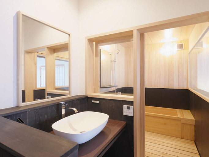 Bathroom 4, NIPPONIA HOTEL Takehara Saltworks Town, Takehara