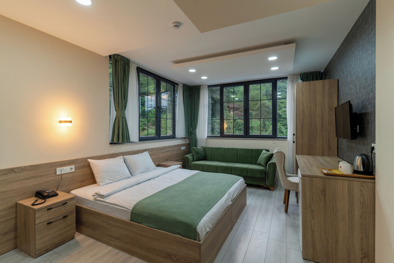 Bedroom 4, Lidzo Villa, Yomra