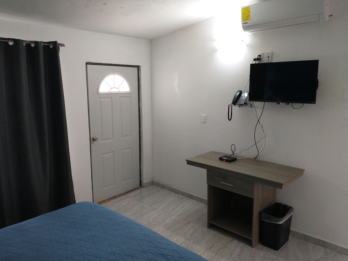 Others 5, Villa Salvatore, Temixco