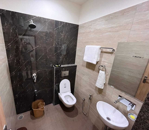 Bathroom 4, Hotel Rajvi Residency A Unit of JAS Hotels & Resorts, Bikaner