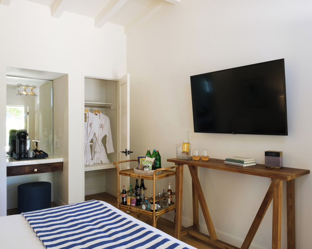 Bedroom 4, Hotel Ynez, Santa Barbara