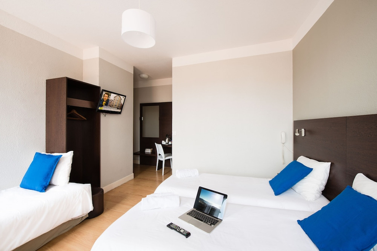 Bedroom 3, Atrium, Hautes-Pyrénées