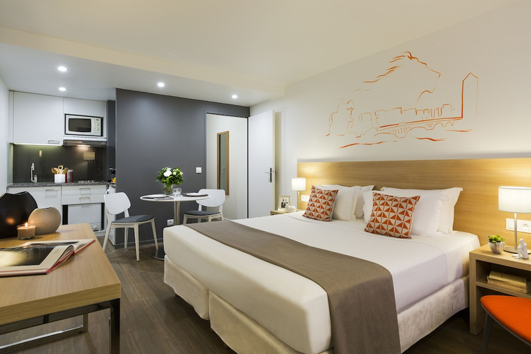 Bedroom 3, Citadines Presqu'île Lyon, Rhône