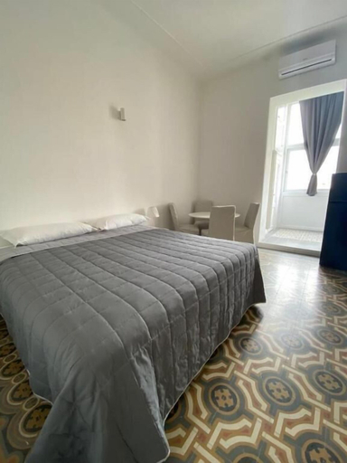 Bedroom 2, Bari LandLord 242, Bari