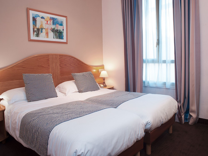 Bedroom 2, Hotel Esprit D Azur, Alpes-Maritimes