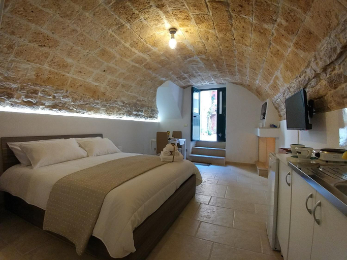 Others 3, B&B MONTEBELLO, Barletta-Andria-Trani