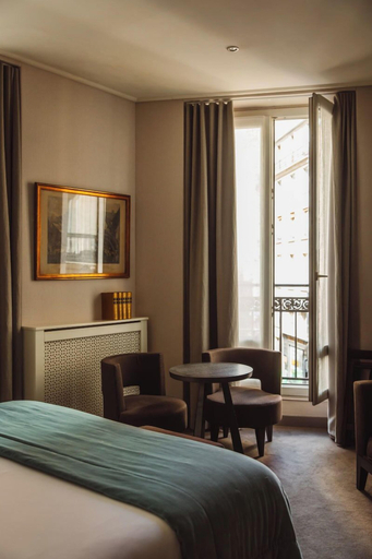 Bedroom 3, France D'antin Opéra, Paris