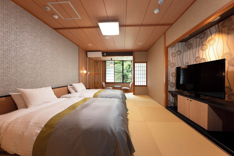 Bedroom 4, Tsuetate Onsen Hizenya, Hita