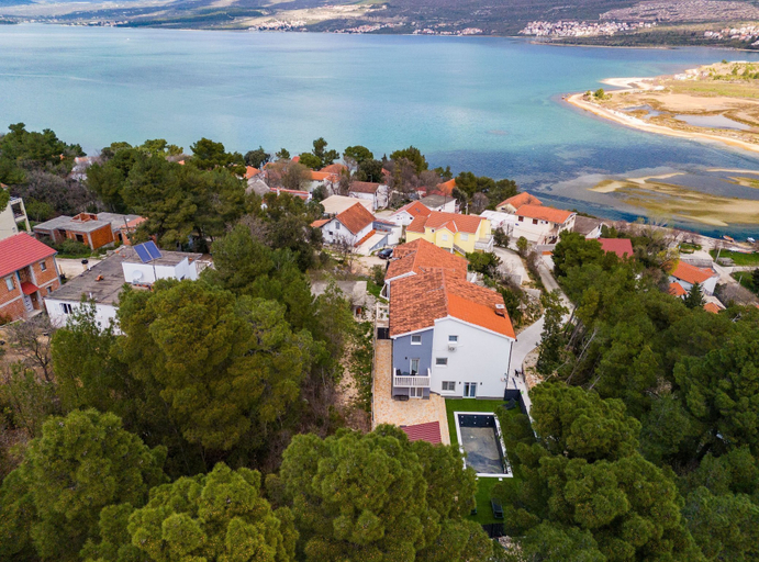 Exterior & Views 2, Villa Ivanovi Dvori, Obrovac