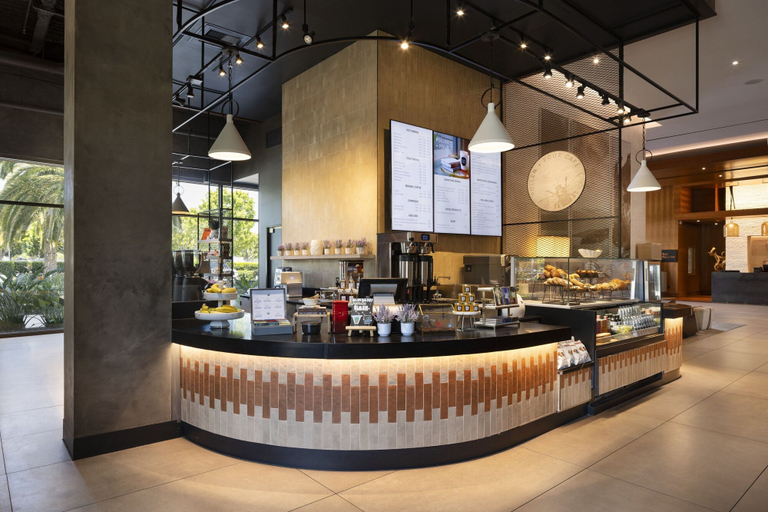 Food & Drinks 5, Marriott Irvine Spectrum, Orange
