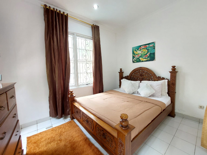 Bedroom 3, Villa Kota Bunga 4BR with Pool by Rachel Property, Cianjur