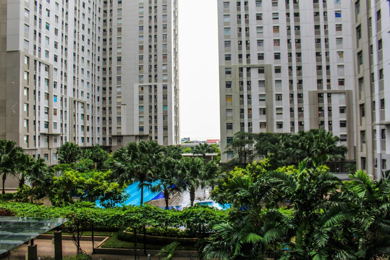 Exterior & Views 19