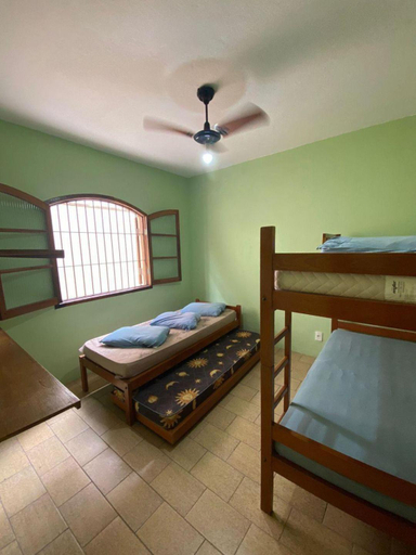 Bedroom 2, Chales Beto Ama, Ubatuba
