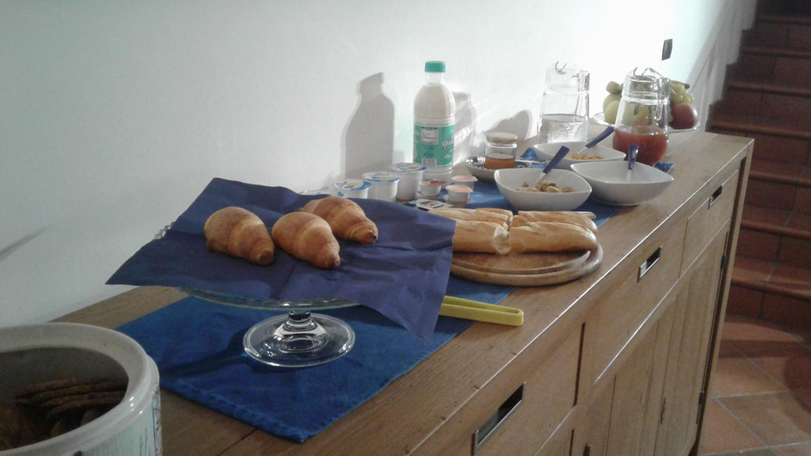 Others 3, b&b Ergira, Udine