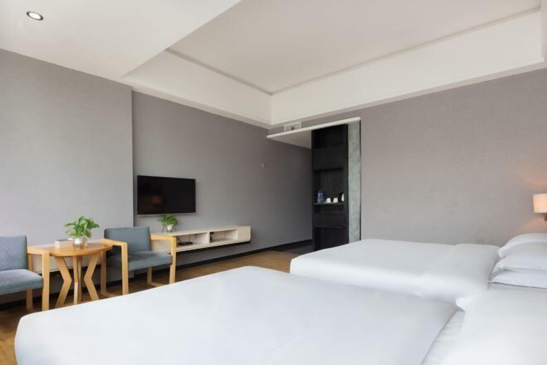 Bedroom 3, Caiyang Hotel, Shanwei