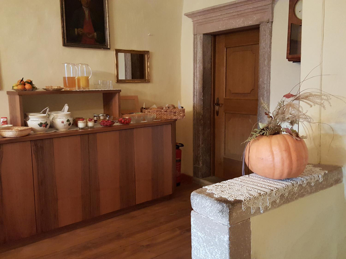 Food & Drinks 4, Ansitz Strengherrnhof, Bolzano
